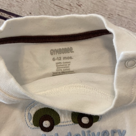 Boys Gymboree Milk Truck set (onsie and pants) - Picture 4 of 10
